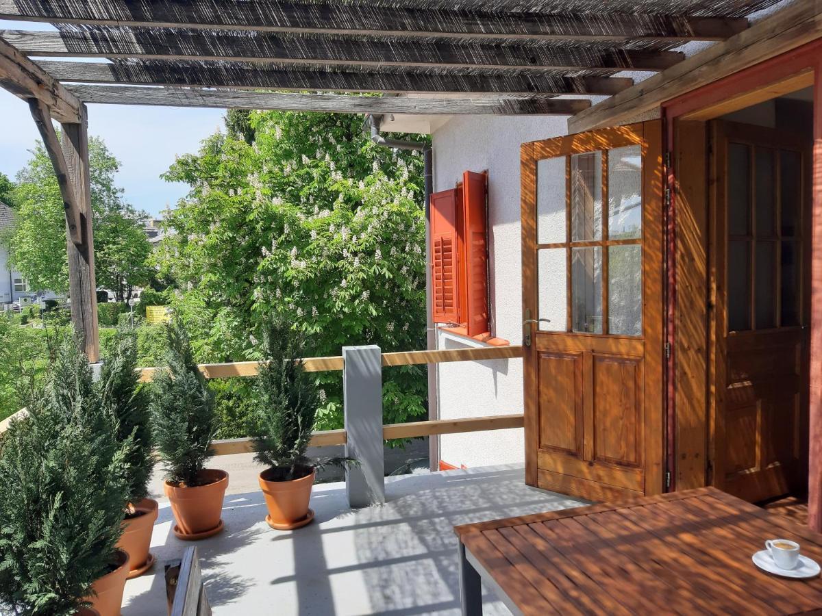 Triglav Apartment House Kranj Exterior foto